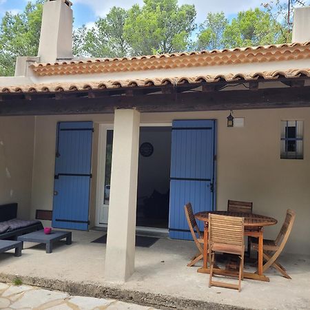 Borie En Provence Pension Velleron Buitenkant foto